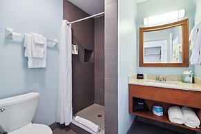 Seahorse Oceanfront Inn