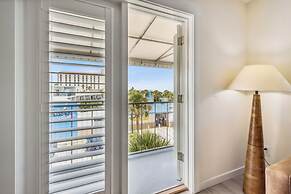 Seahorse Oceanfront Inn