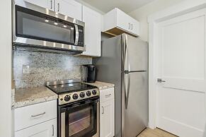 Seahorse Oceanfront Inn