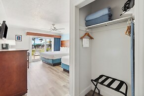 Seahorse Oceanfront Inn