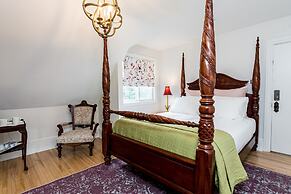 The Secret Garden B&B Inn