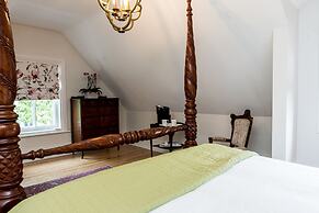 The Secret Garden B&B Inn