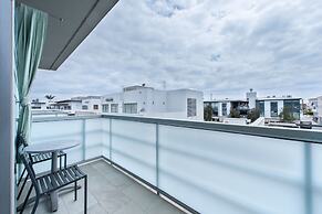 Shade Hotel