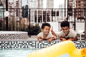 Level Vancouver - Yaletown Seymour