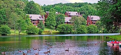 Country Hideaway at Mountain Lakes