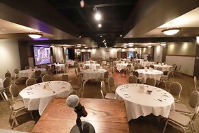 Inn at 835 Boutique Hotel