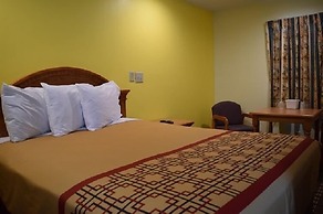 Snelling Motel