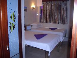 Maple Leaf Guest House