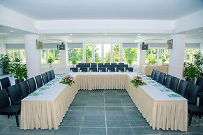 Sandunes Beach Resort & Spa