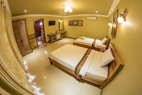 Natural Bungalows Restaurant and Bar