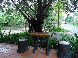 Natural Bungalows Restaurant and Bar