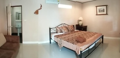 Penny's Home Stay Resort