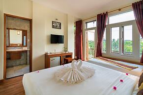 Riverside Oasis Villa