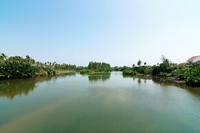 Riverside Oasis Villa