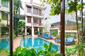 Riverside Oasis Villa