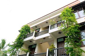 Riverside Oasis Villa