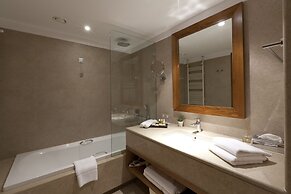 Hotel Du Lac Congress Center & Spa