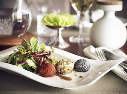 Hotel Du Lac Congress Center & Spa