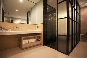 Circle Hotel Incheon