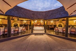 Safari Lodge - Amakhala Game Reserve