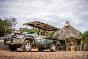 Safari Lodge - Amakhala Game Reserve