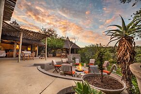 Safari Lodge - Amakhala Game Reserve