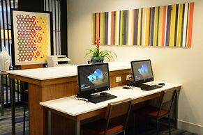 Holiday Inn Express & Suites Lexington Park-California by IHG