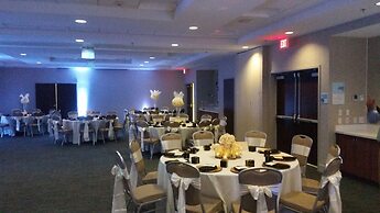 Holiday Inn Express & Suites Lexington Park-California by IHG