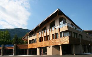 Hôtel le Pré du Lac