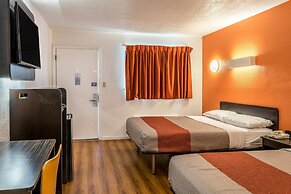 Motel 6 Florence, KY - Cincinnati Airport