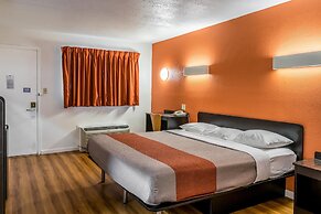 Motel 6 Florence, KY - Cincinnati Airport