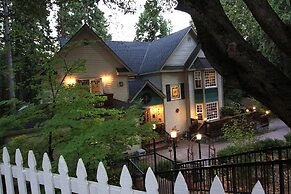 McCaffrey House B&B Inn