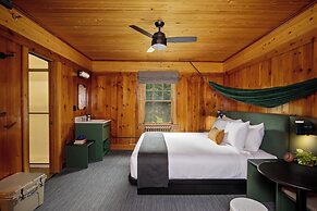 LOGE Glacier National Park