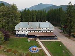 LOGE Glacier National Park