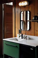 LOGE Glacier National Park