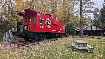 LOGE Glacier National Park