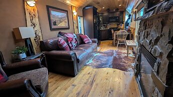 LOGE Glacier National Park