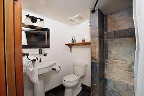 LOGE Glacier National Park