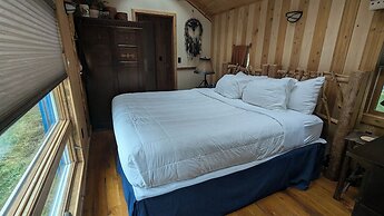 LOGE Glacier National Park