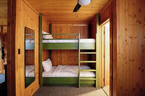 LOGE Glacier National Park