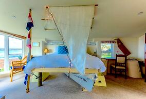 Captain's Inn at Moss Landing