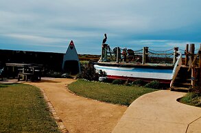 Captain's Inn at Moss Landing