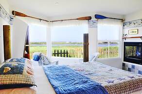 Captain's Inn at Moss Landing