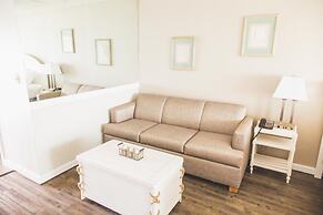 Surf Club Oceanfront Hotel