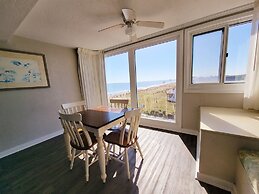 Surf Club Oceanfront Hotel