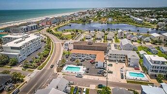 Hotel Dry Dock Inn, Carolina Beach, United States of America - Lowest ...