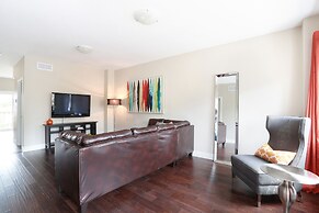 Boardwalk Homes - Executive Townhomes