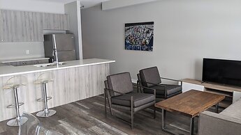 Boardwalk Homes - Executive Townhomes