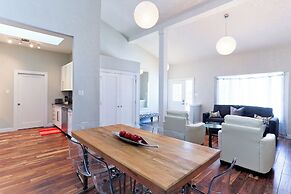 Boardwalk Homes - Vacation Homes & Executive Suites