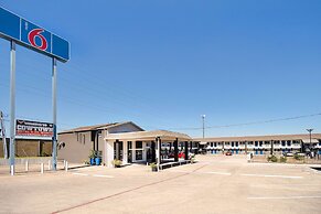 Motel 6 Fort Worth, TX - Convention Center